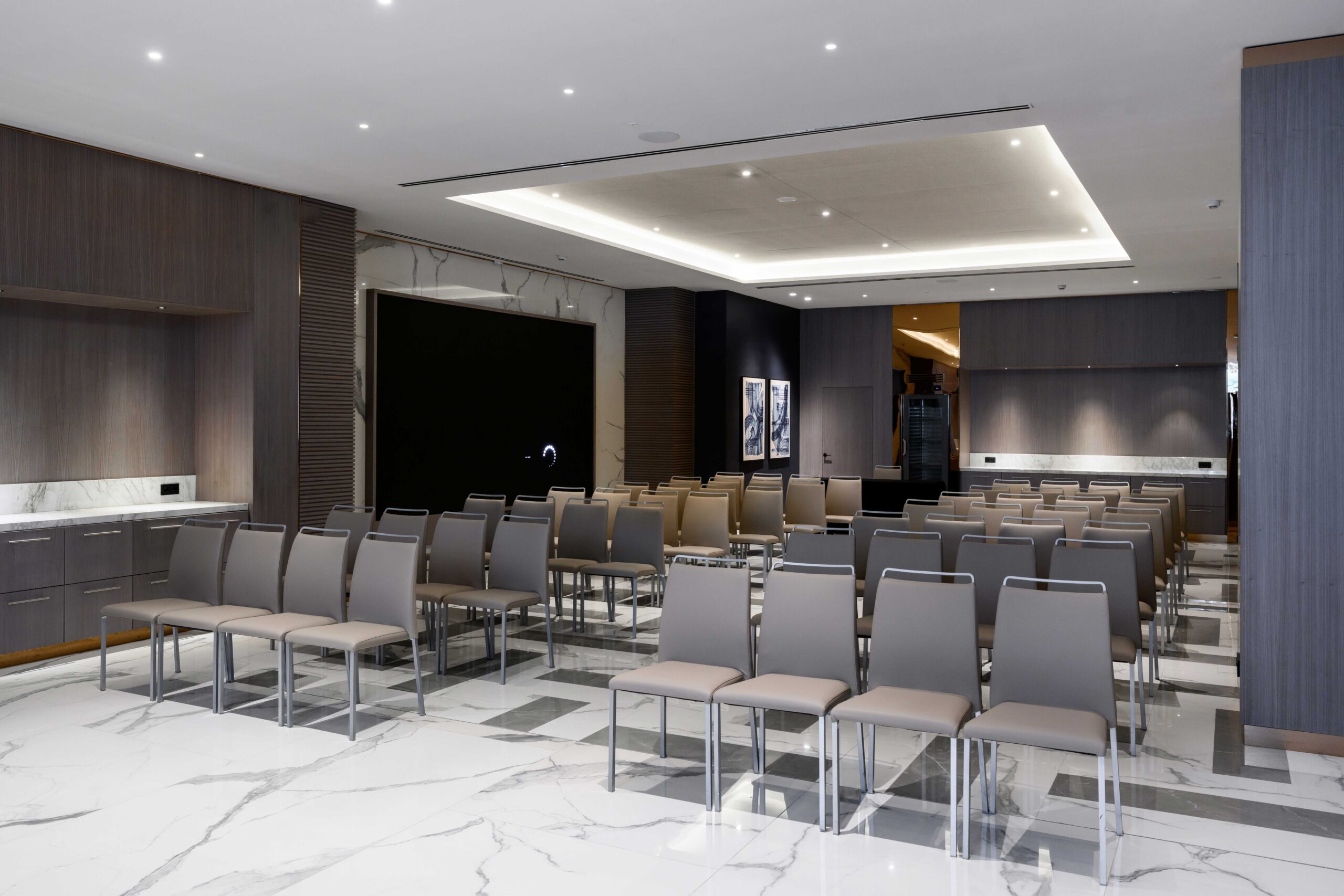 Serrat room